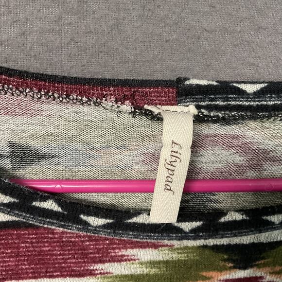 Lilypad Shirt Womens Medium Aztec Boho Pattern Green Velvet Sleeve Pocket Long - Picture 2 of 6